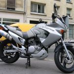 Honda Varadero 125 : quels pneus choisir ?