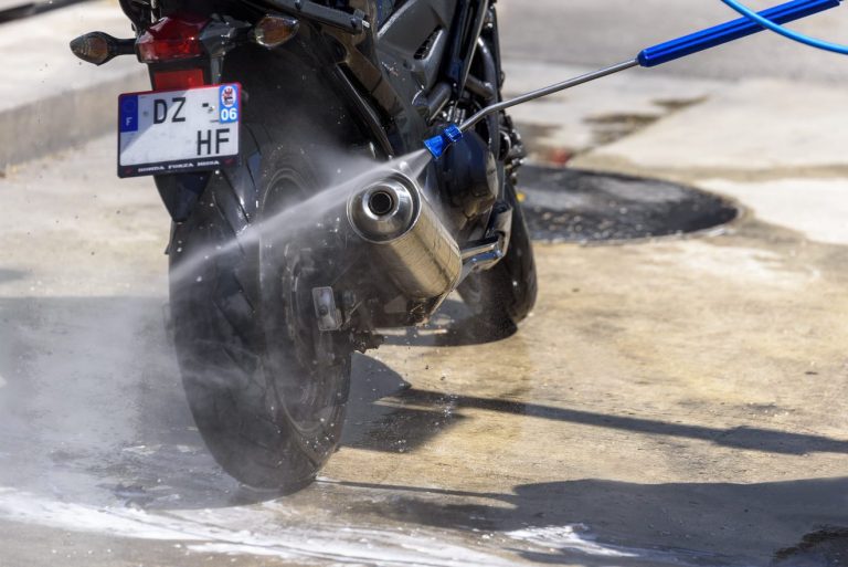 check up de printemps : bien préparer sa moto après l'hiver